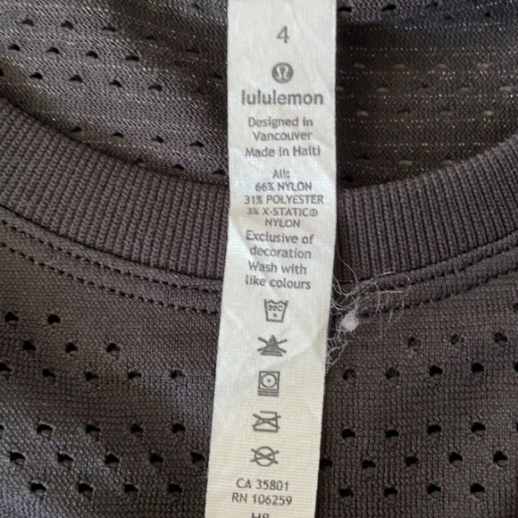 Luluulemon BREEZE BY LONG SLEEVE XS 4 - Picture 3 of 6